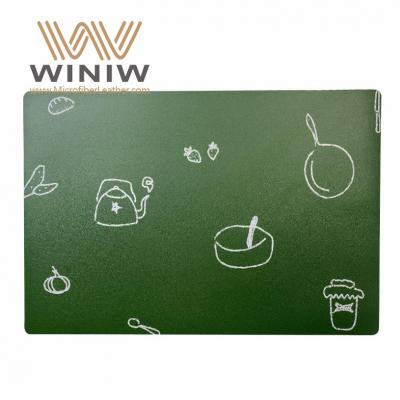 China Leading Green Embossed Big Mouse Pad Desk Set Supplier